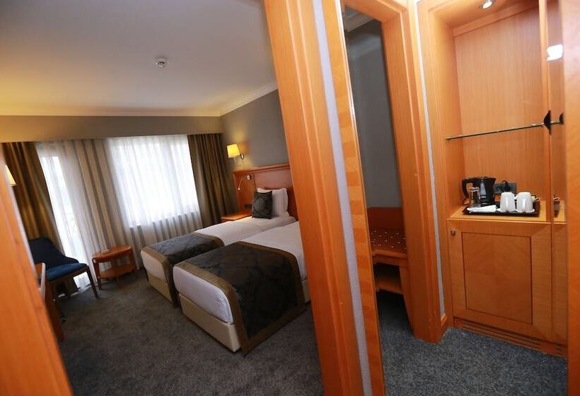 غرفة قياسية مطلّة علي البحر, La Quinta By Wyndham Giresun