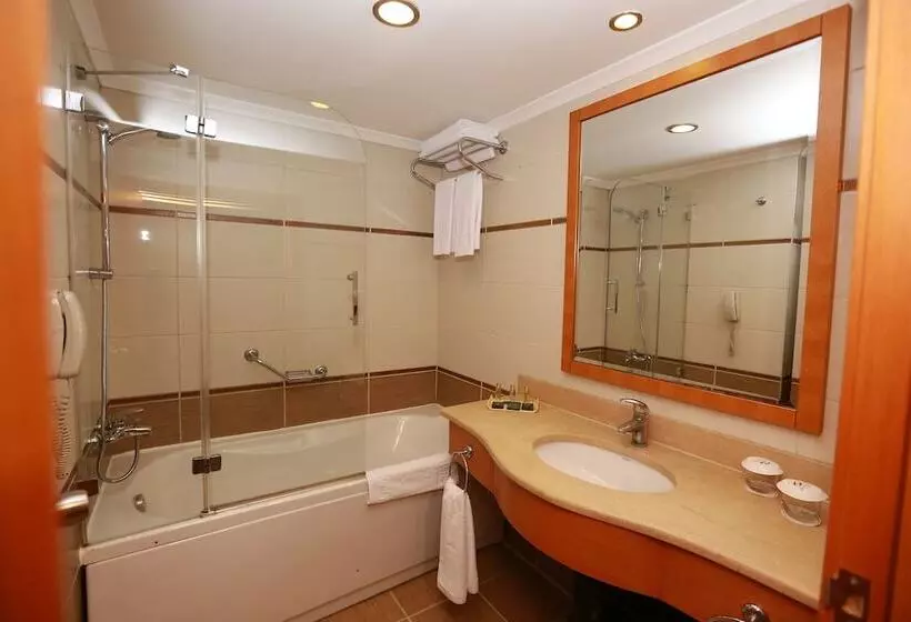 اتاق استاندارد با چشمانداز دریا, La Quinta By Wyndham Giresun