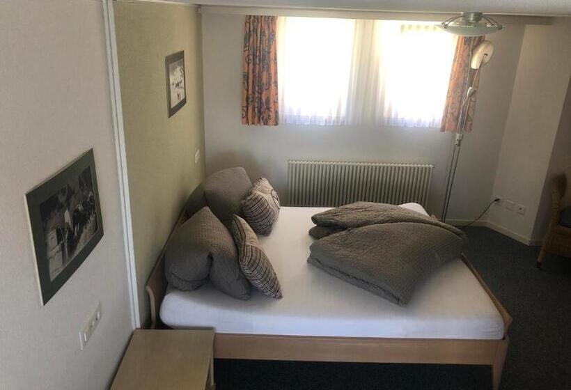 غرفة ديلوكس مزودة بشرفة, Le Postillion