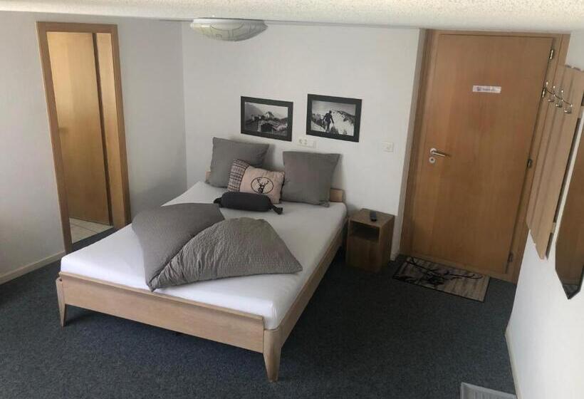 חדר דלוקס עם מרפסת, Le Postillion