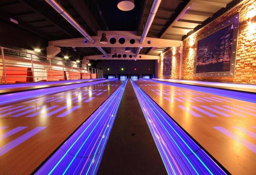 标准间, Malinowski Business