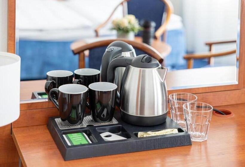 Номер Стандарт Индивидуальный, Marina