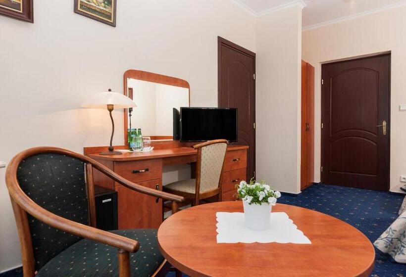 Номер Стандарт Индивидуальный, Marina