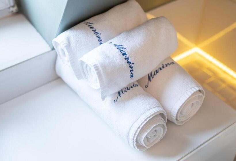 Семейное Студио, Marina