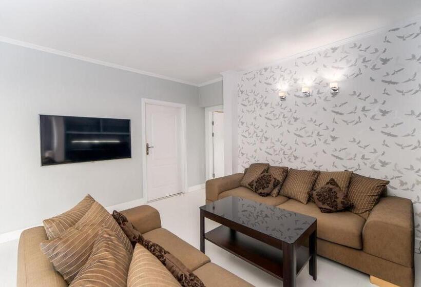 Семейное Студио, Marina