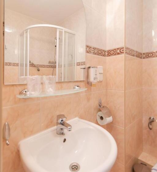 Номер Стандарт с Балконом, Marina