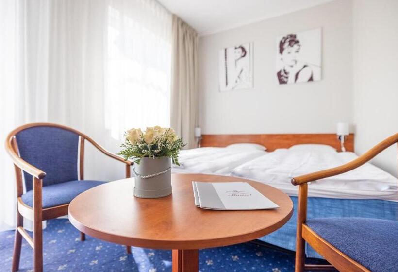 Номер Стандарт, Marina