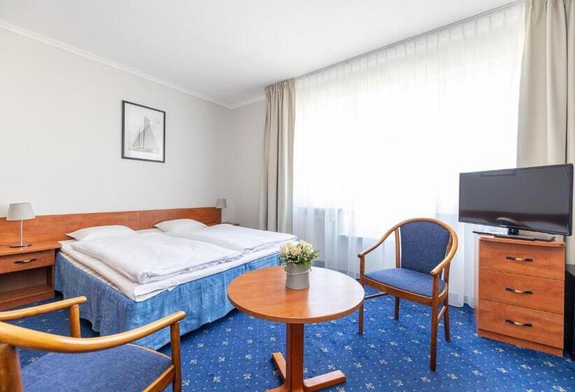 Номер Стандарт Трехместный, Marina