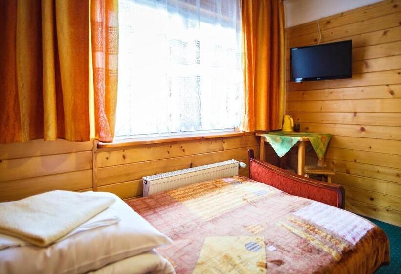 标准单人间, Osw Moszczeniczanka