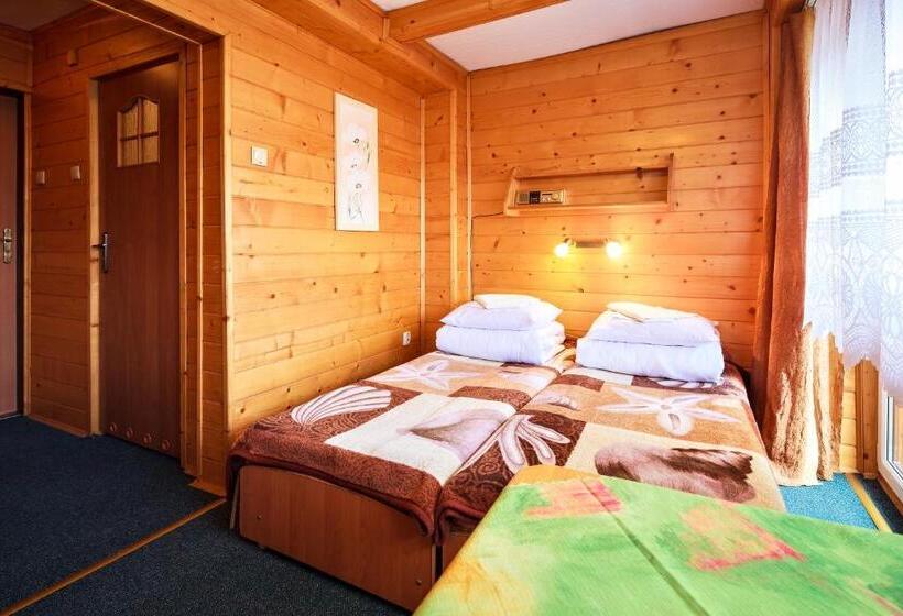 标准间带阳台, Osw Moszczeniczanka