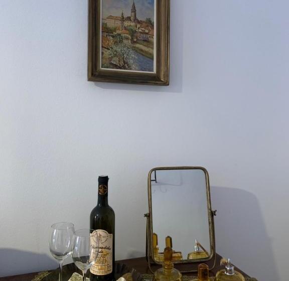 스탠다드 룸 킹사이즈 침대, Penzion U Náměstí At The Town Square