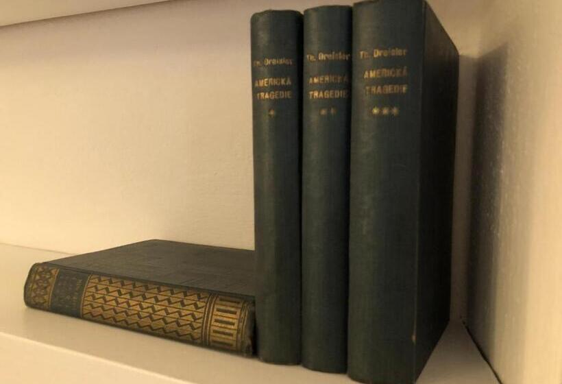 4인용 스탠다드 룸, Penzion U Náměstí At The Town Square