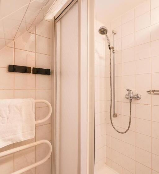 수피리어 트리플 룸, Penzion U Náměstí At The Town Square