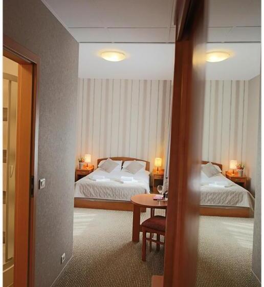 غرفة قياسية, Polonez