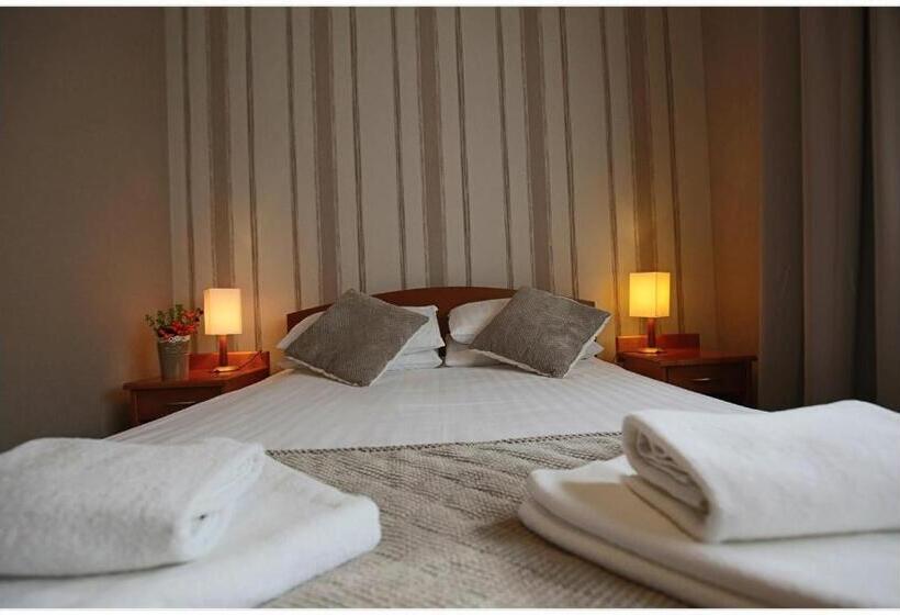 غرفة قياسية, Polonez