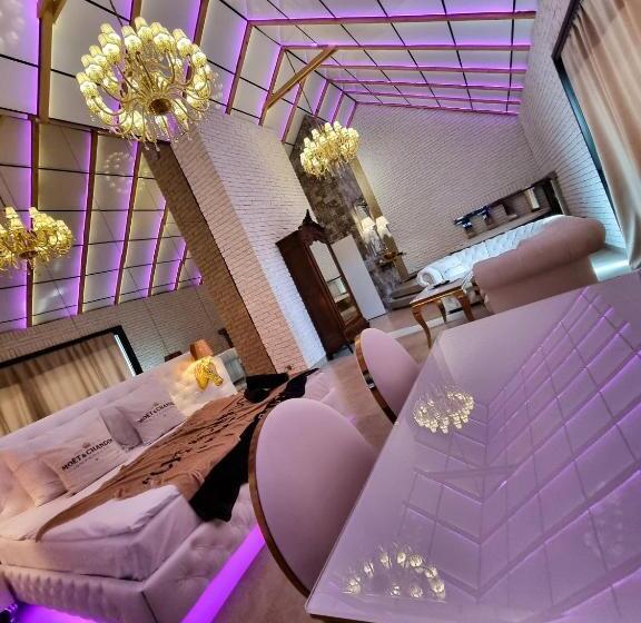 آپارتمان 1 خوابه, Ramka & Restaurant & Wine Bar