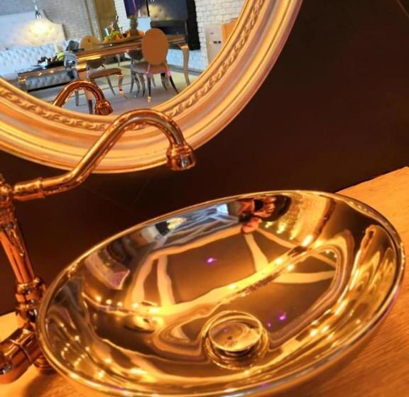 آپارتمان 1 خوابه, Ramka & Restaurant & Wine Bar