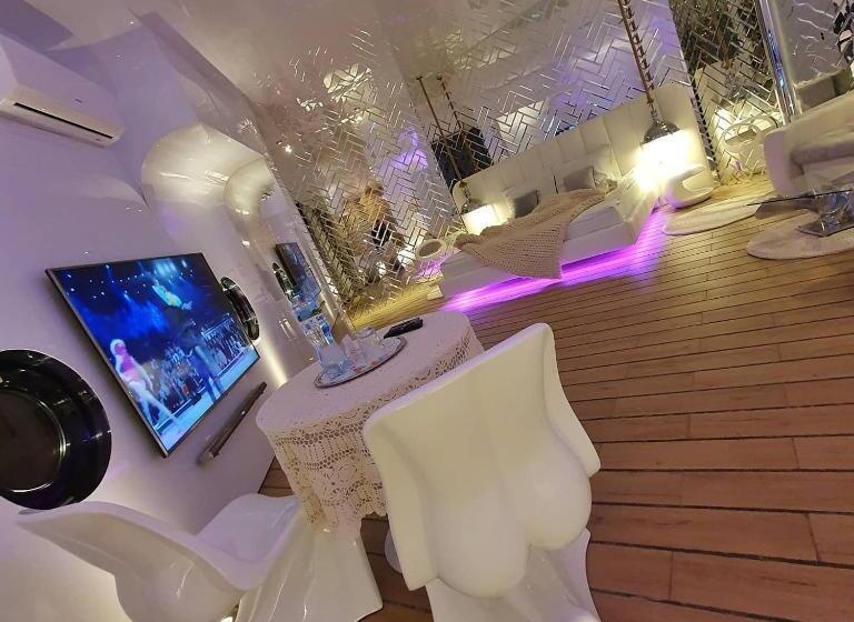 آپارتمان 1 خوابه, Ramka & Restaurant & Wine Bar