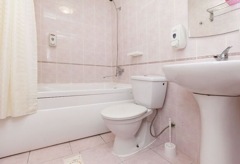 经济房, Regina Malye Klyki