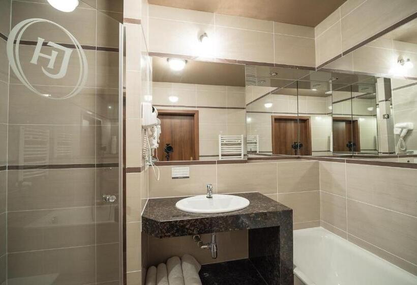 Апартаменты 1 Спальня, Jasek Premium Hotel Wrocław