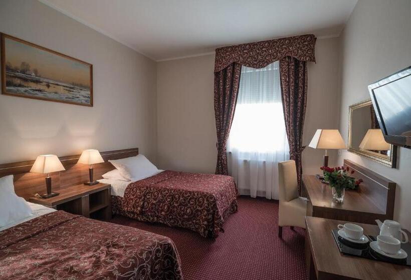 Номер Deluxe, Jasek Premium Hotel Wrocław