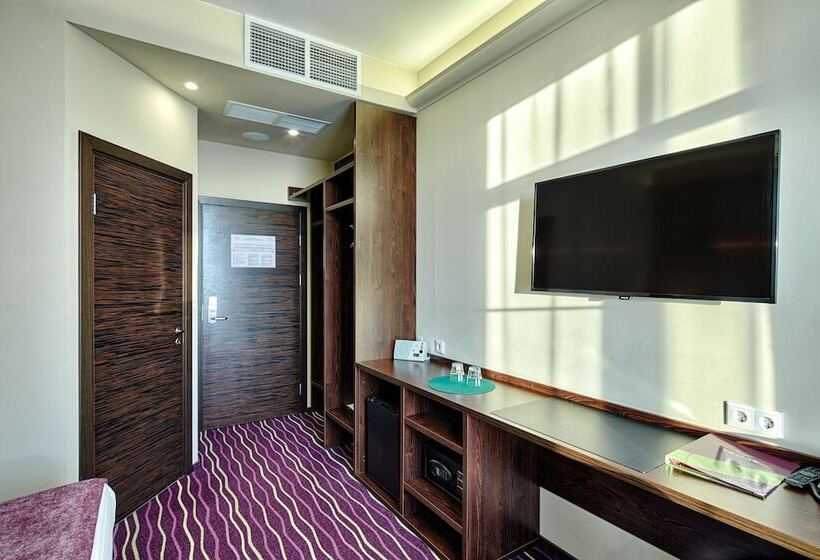 Habitació Superior, Voyage