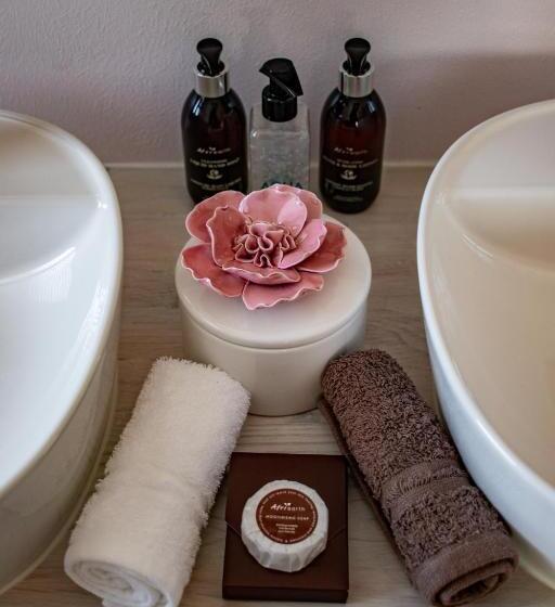 سوییت خانوادگی, Carmichael House Boutique