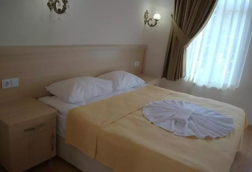 スーペリアールーム, Piya Hostel