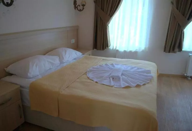 スーペリアールーム, Piya Hostel