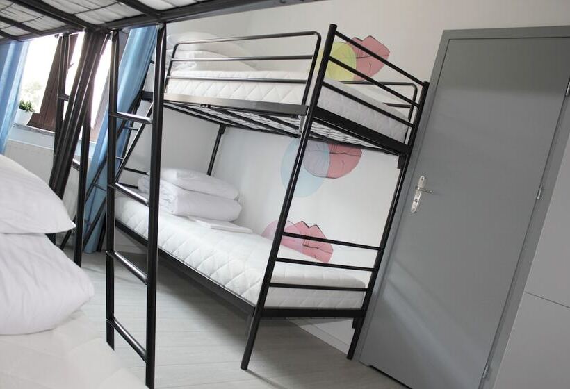 اتاق استاندارد چهار تخته, Soda Hostel & Apartments