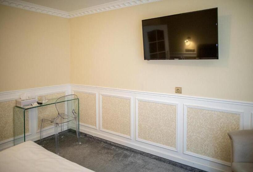 Номер Стандарт, Villa Basileia Riverside