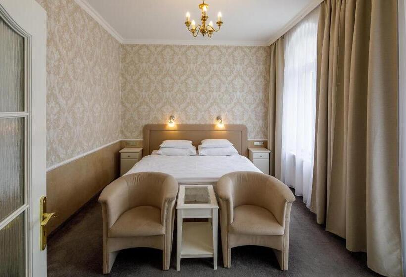 Номер Superior с Террасой, Villa Basileia Riverside