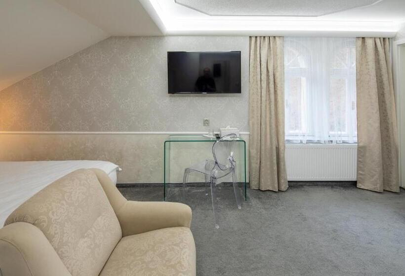 Номер Стандарт, Villa Basileia Riverside