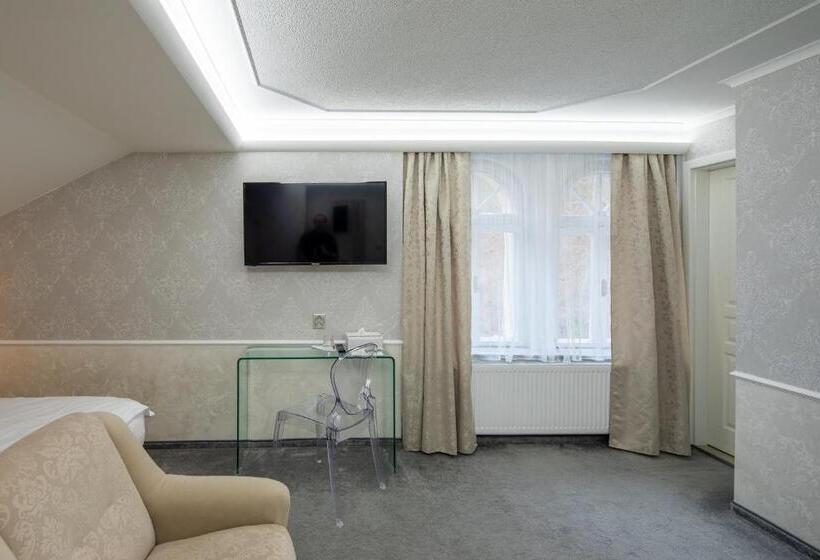 Номер Стандарт, Villa Basileia Riverside