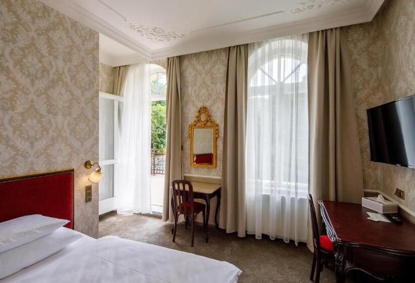 Номер Superior с Террасой, Villa Basileia Riverside