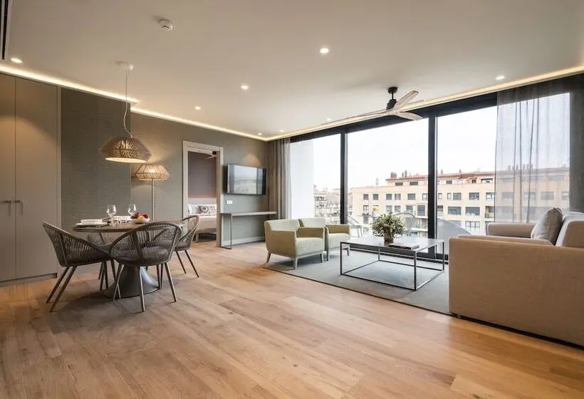آپارتمان لوکس 2 خوابه, Apartamentos Core Suites Valencia