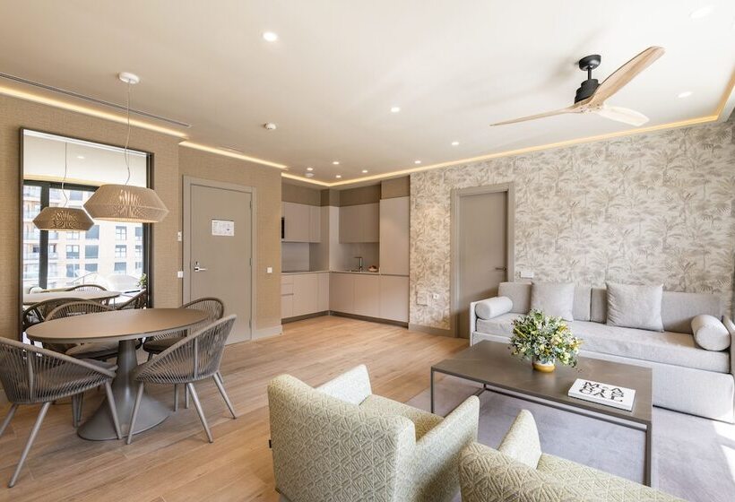 ２ベッドルームデラックスアパートメント, Apartamentos Core Suites Valencia
