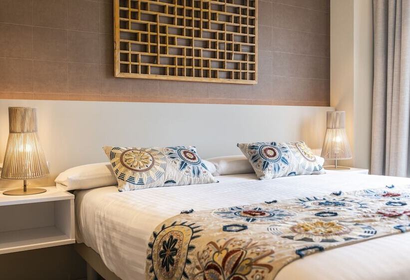 آپارتمان لوکس 2 خوابه, Apartamentos Core Suites Valencia