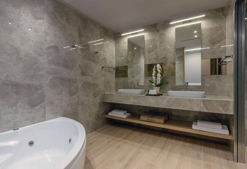 スタンダードバンガロー, Ammoa Luxury Hotel & Spa Resort