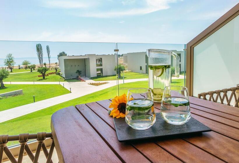 Бунгало Стандарт, Ammoa Luxury Hotel & Spa Resort
