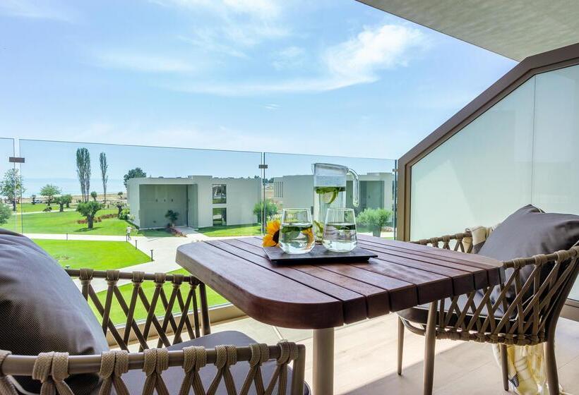 スタンダードバンガロー, Ammoa Luxury Hotel & Spa Resort