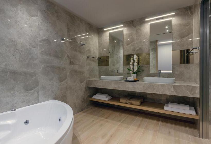 スタンダードバンガロー, Ammoa Luxury Hotel & Spa Resort