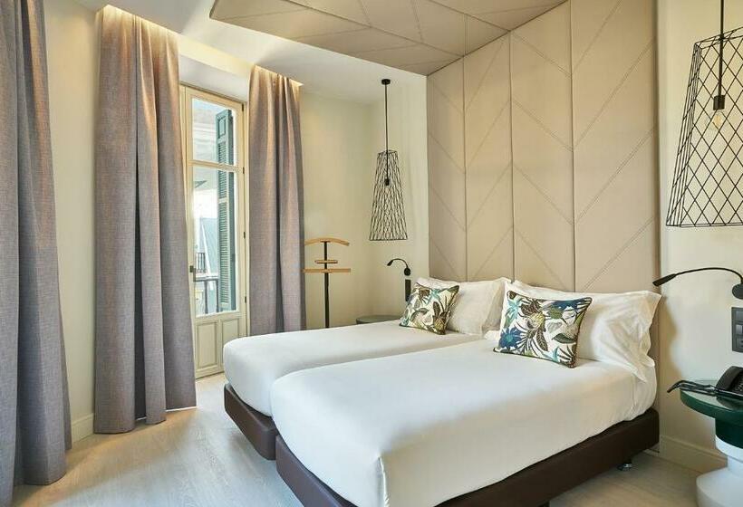 اتاق استاندارد با چشم‌انداز, Vincci Larios Diez