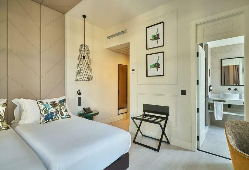 اتاق استاندارد با چشم‌انداز, Vincci Larios Diez