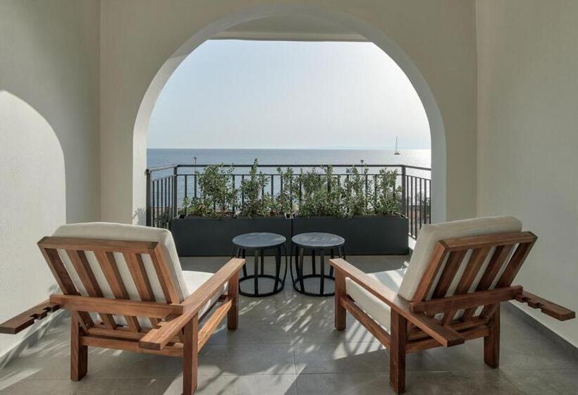 سوییت با چشمانداز دریا, Bitzaro Boutique