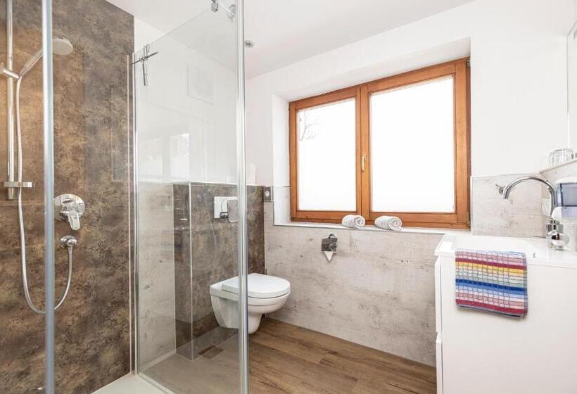 דירה בת חדר שינה 1 עם מרפסת, Appartement Pension Auhof