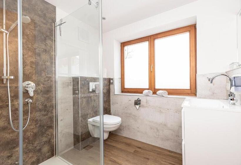 דירה בת חדר שינה 1 עם מרפסת, Appartement Pension Auhof