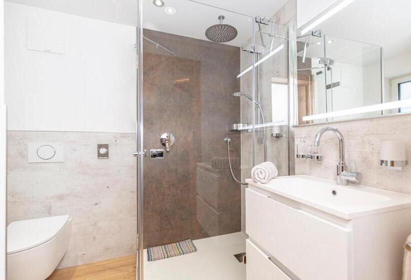 سوییت, Appartement Pension Auhof