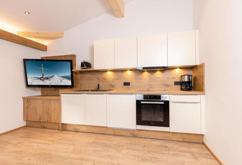 דירה בת חדר שינה 1 עם מרפסת, Appartement Pension Auhof