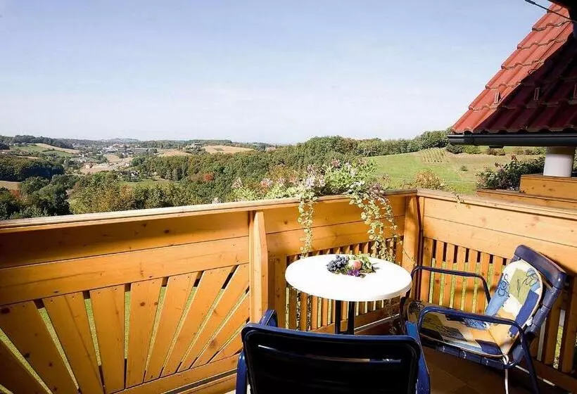 Comfort room with balcony, Garni Oasis Loipersdorf